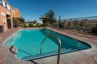 SpringHill Suites Ridgecrest - Pool