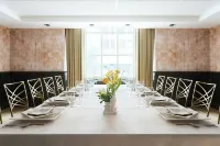 Hotel LeVeque, Autograph Collection - breakfast
