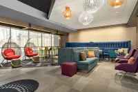 Tru by Hilton Albany Airport - Park Yeri