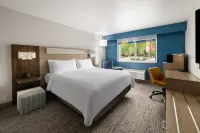 Holiday Inn Express & Suites PASO ROBLES by IHG - parking