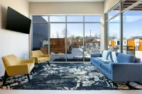 Fairfield Inn & Suites Canton Riverstone Parkway - parking