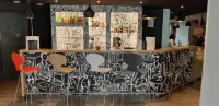 Ibis Arles - Baarit