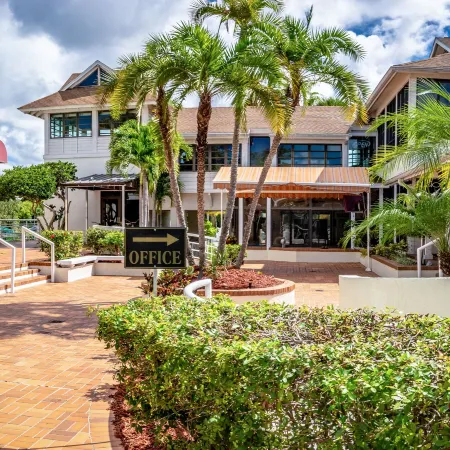 Boca Grande Hotel