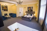 The Velvet suites - New