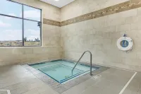 Hampton Inn & Suites Bend - Gym