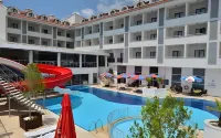 Dalaman Airport Lykia Thermal & Spa Hotel - piscina