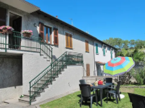 Casa Savina Hotels in Dervio