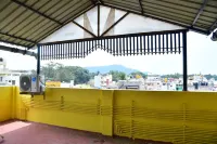 Shreyas Residency