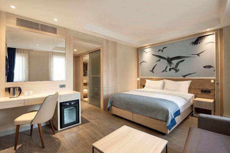 Ramada by Wyndham Istanbul Old City