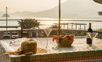 Namhae Badatga Byeoljang Pension