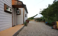 Wonju Yokbawi Pension Hotels in Wonju