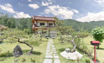 Gyeongju Samnamu Pension