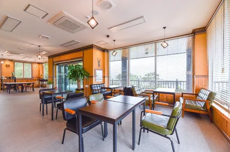 Yeosu Haein Pension Отели рядом с достопримечательностью «Aeyangwon History Hall»