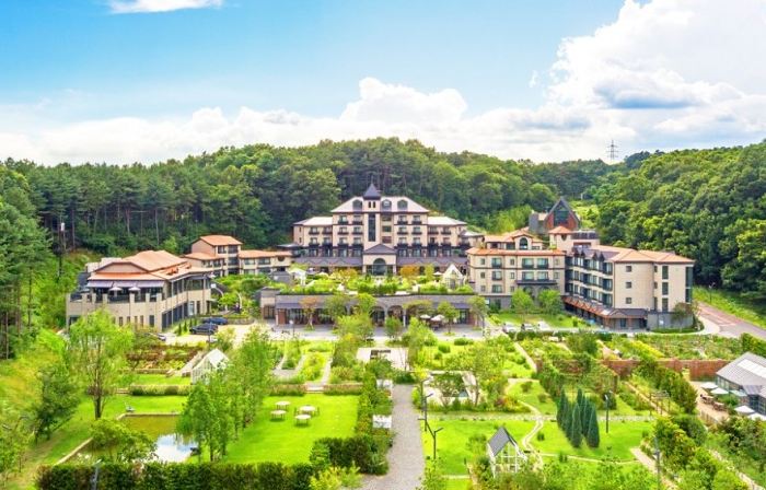 Eden Paradise Hotel