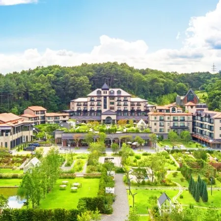 Eden Paradise Hotel