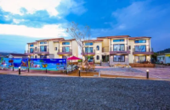 Gyeongju the One Pension Hotels in 