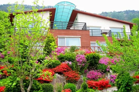 Danyang Fragrant Tree Pension