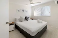 Mainsail8- Mooloolaba Beach
