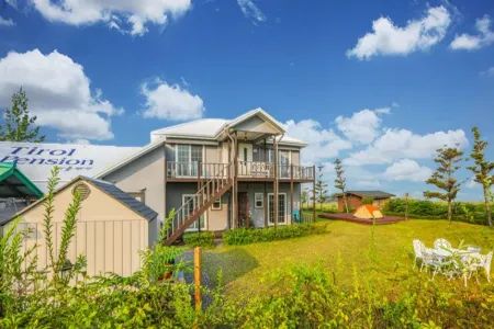 Mungyeong Tyrol Pension Отели рядом с достопримечательностью «Mungyeong Saejae»