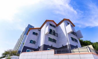 Yeosu Exporo Pension