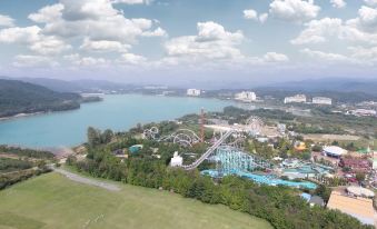 Gyeongju Silamasil Kids Pool Villa