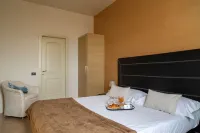 Hotel Europa Hotels in Calcinate