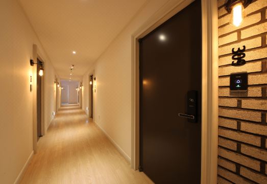 쾌적한 객실 내부