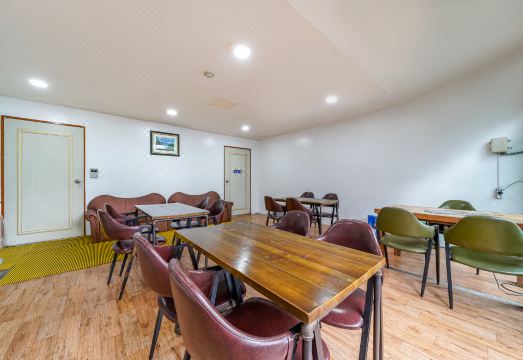 개별 온천탕 내부