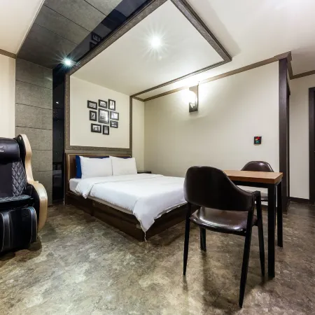 Hera Motel