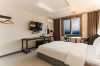 Hotel Juno Hotels in 