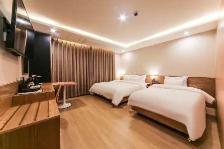 Hotel Prima Busan Отели рядом с достопримечательностью «Yishu Island Migratory Park»