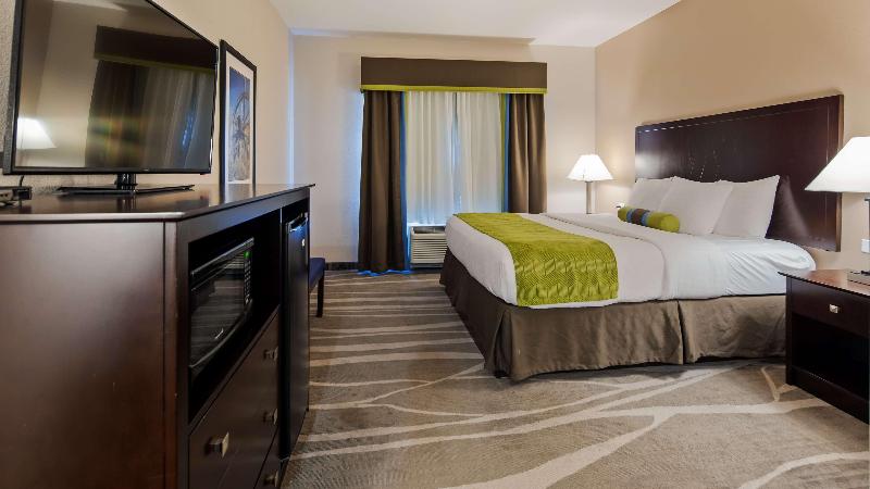 Best Western Plus Denver City Hotel and Suites