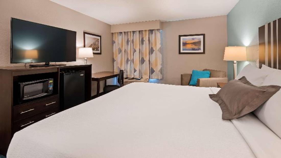 cheap hotels in st clairsville ohio