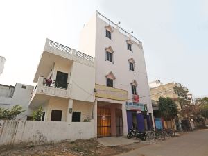 OYO Flagship Shree Shree Guest House