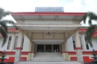Hotel King's Hotel dekat Masjid Al Fath SPBU