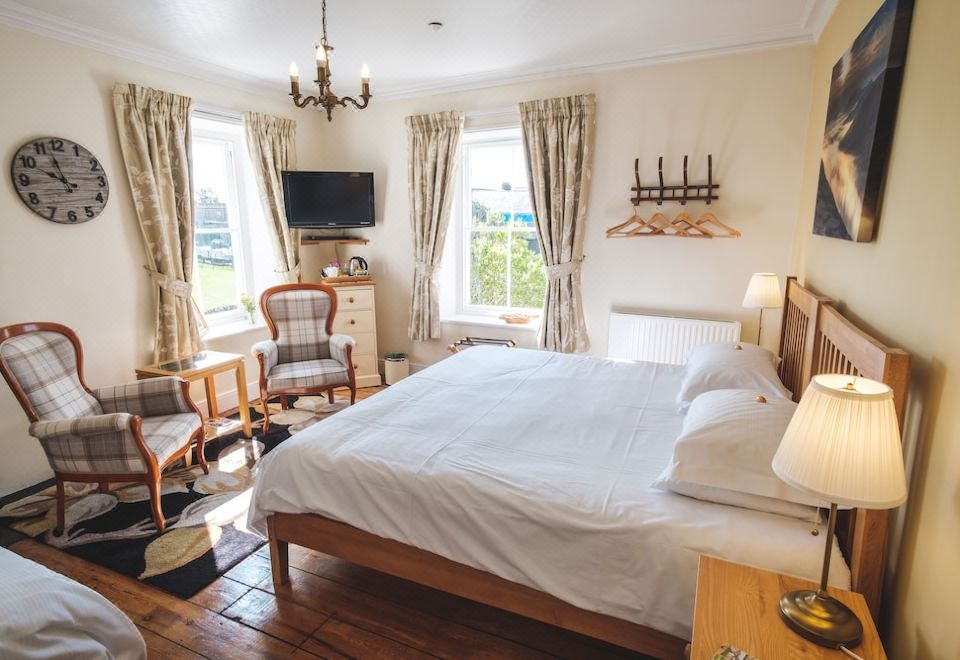 Cordilleras House Bed & Breakfast - Housity