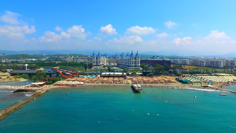 Haydarpasha Palace