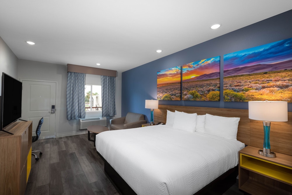 Days Inn & Suites by Wyndham Downtown/University of Houston