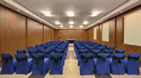 Shri Radha Brij Vasundhara Resort & Spa Hotel di Radha Kund