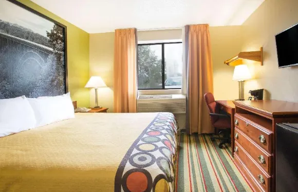 貝克利溫德姆速8酒店