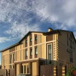 House on Potapova Guest House Hotels near Museum of Military Glory