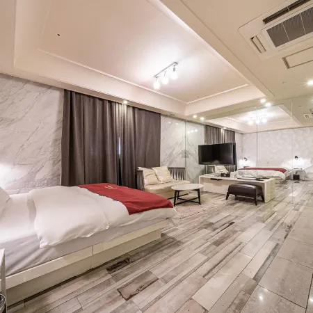 Floce Hotel Отели рядом с достопримечательностью «Тематический парк Aiins World»