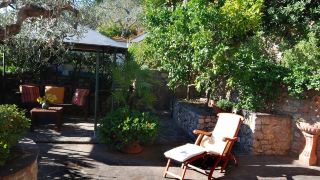 quaint-holiday-home-in-lerici-with-fenced-garden