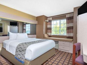 Microtel Inn & Suites by Wyndham Eagan/St Paul