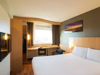 Ibis Utrecht Hotels in Vianen