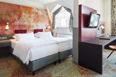 Suite-1 Double Bed, Air-Conditioned, 50 Square Meters, Sitting Area, Coffee Maker