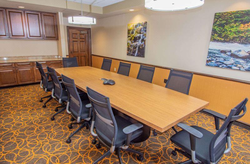 La Quinta Inn & Suites by Wyndham Bentonville photo 4