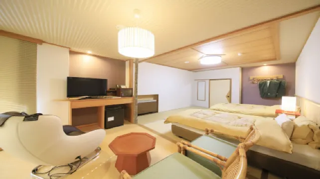 เรียวคังทานิงาวะ