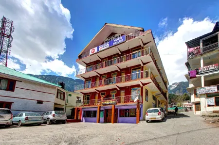 Hotel Hilltop