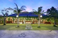 峇里島蘭碧尼豪華別墅水療酒店